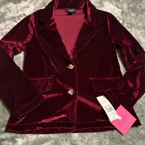 NWT I.N. Girl
Big Girls 7-16 Velvet Blazer Burgundy - Picture 1 of 9